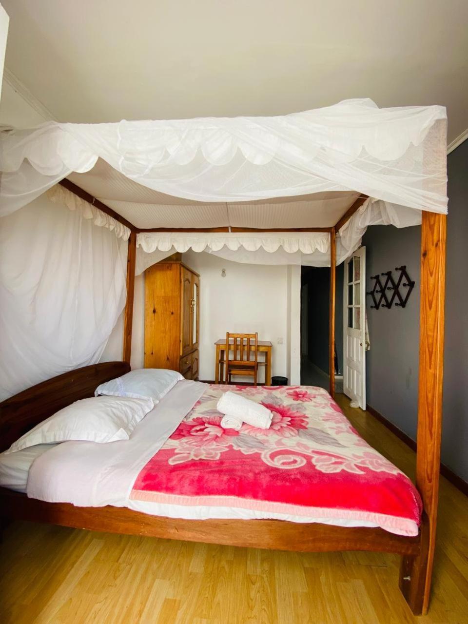 Chez Jeanne Chambre D'Hote Antananarivo Esterno foto
